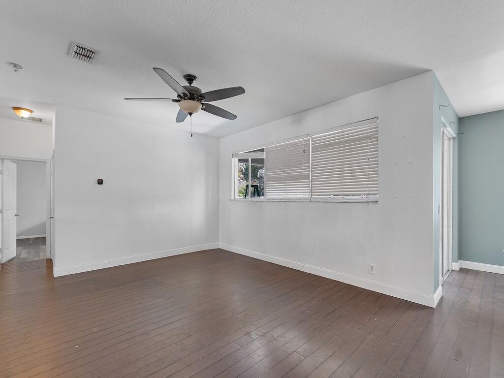 PORT ST LUCIE SECTION 25 - Residential