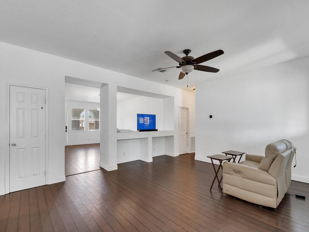 PORT ST LUCIE SECTION 25 - Residential