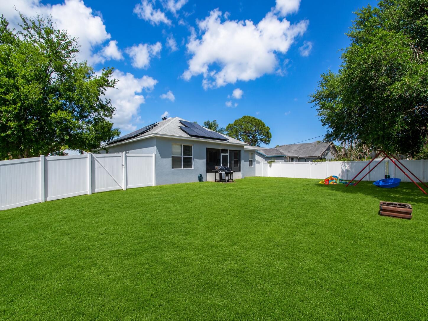 PORT ST LUCIE SECTION 25 - Residential