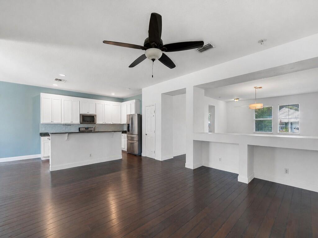 PORT ST LUCIE SECTION 25 - Residential