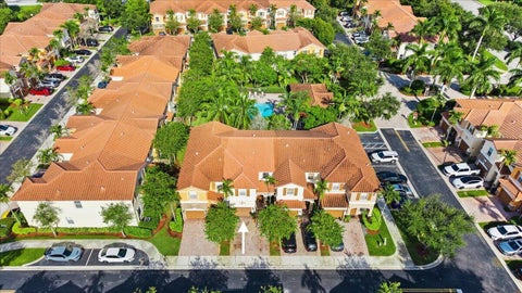 Tiny photo for 130 EMERALD CREEK Terrace, Plantation, FL 33325 (MLS # B26071384)