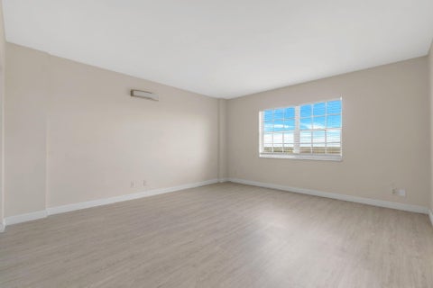 Tiny photo for 9101 W Sample Road #1004, Coral Springs, FL 33065 (MLS # B26019293)