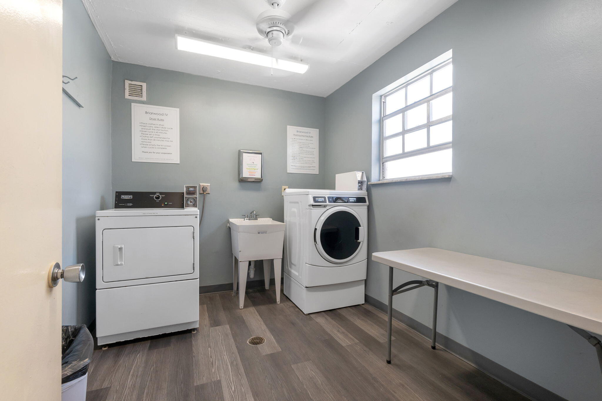 BRIARWOOD CLUB CONDO 4 - Residential