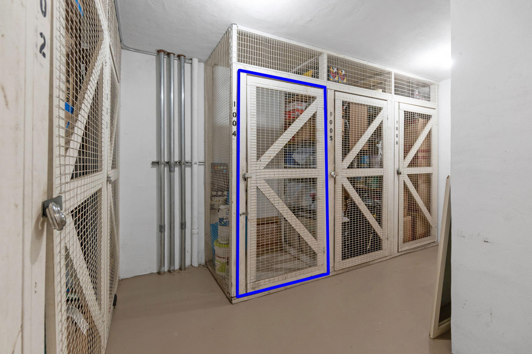 BRIARWOOD CLUB CONDO 4 - Residential