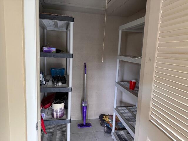 VISTA ST LUCIE BUILDINFS 9 THUR 20 - Residential