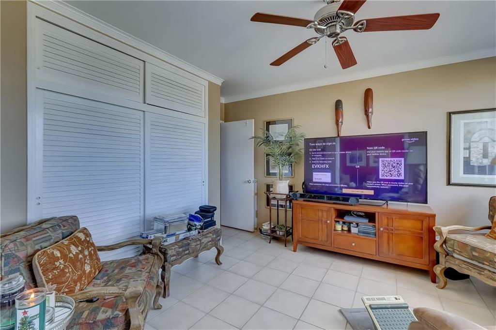 Coral Ridge Towers East - Residential