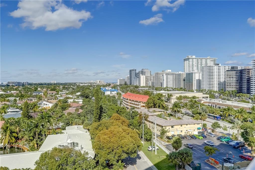 Coral Ridge Towers East - Residential