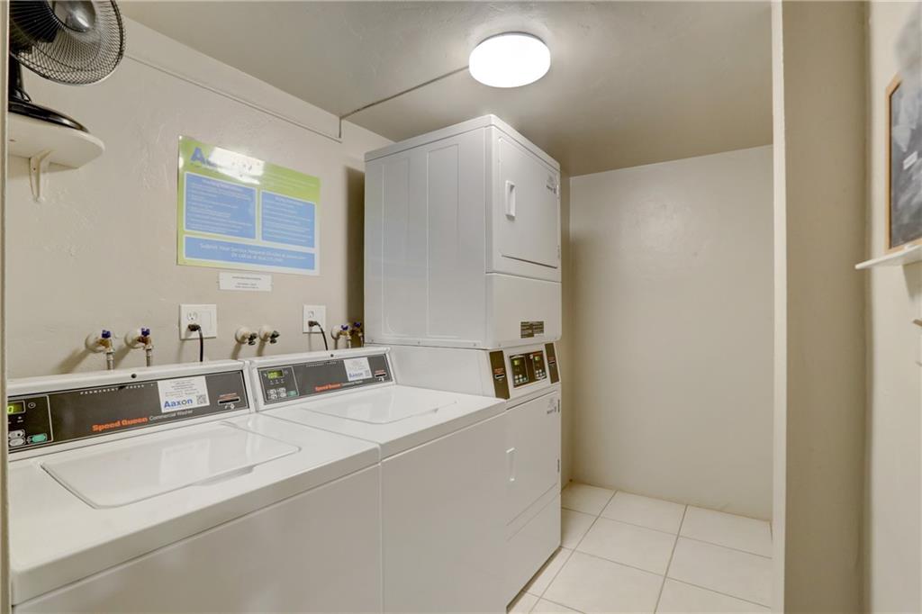 Coral Ridge Towers East - Residential