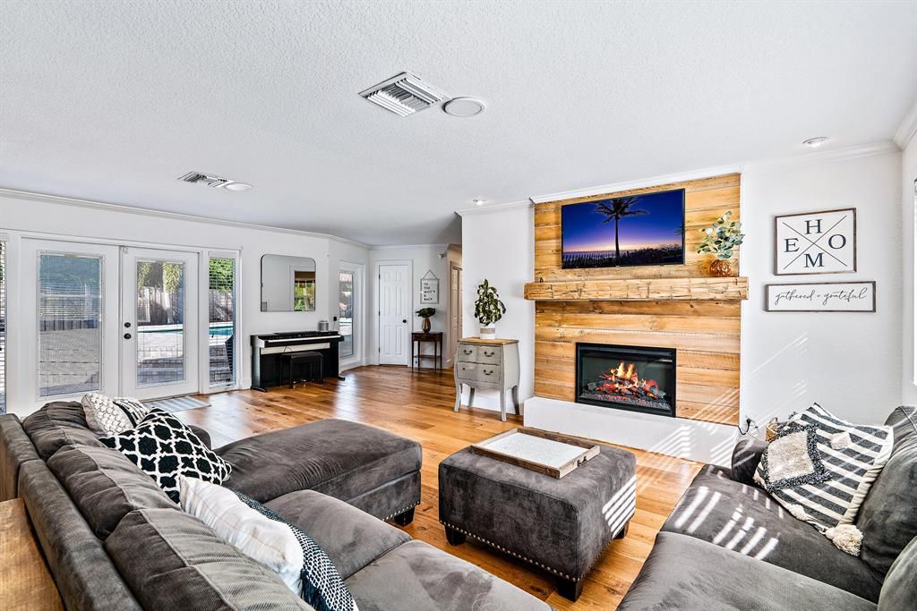 Photo of 5692 Pennock Point Road, Jupiter, FL 33458 (MLS # R10784579)