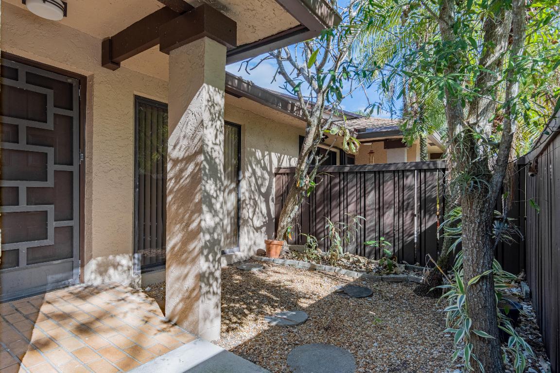 8689 W Boca Glades Boulevard W