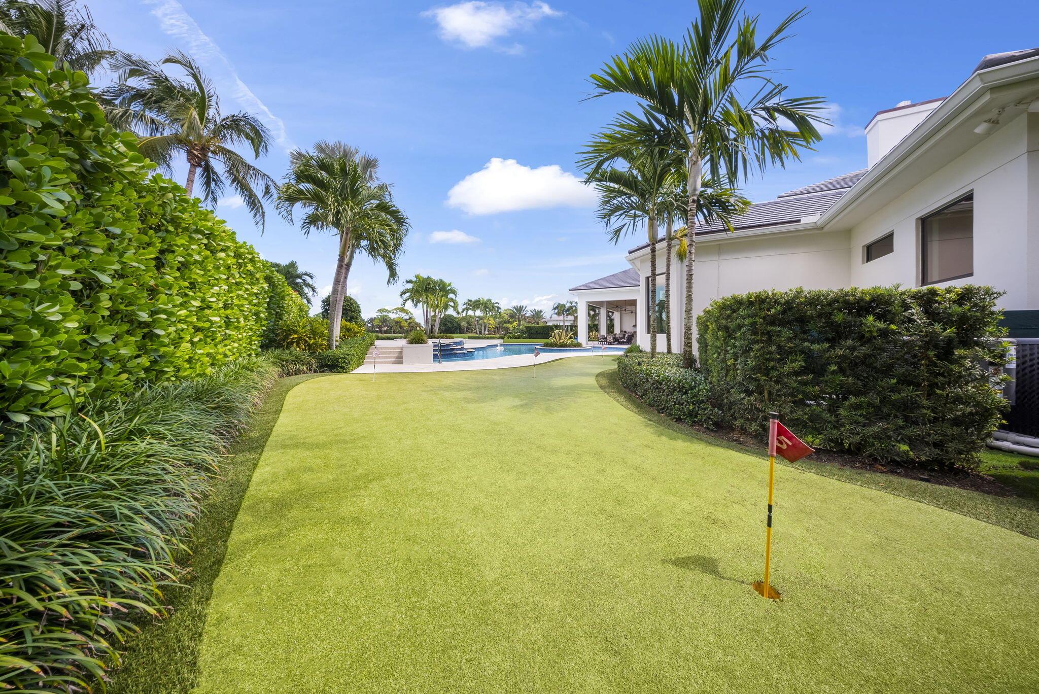 LOXAHATCHEE CLUB - Residential