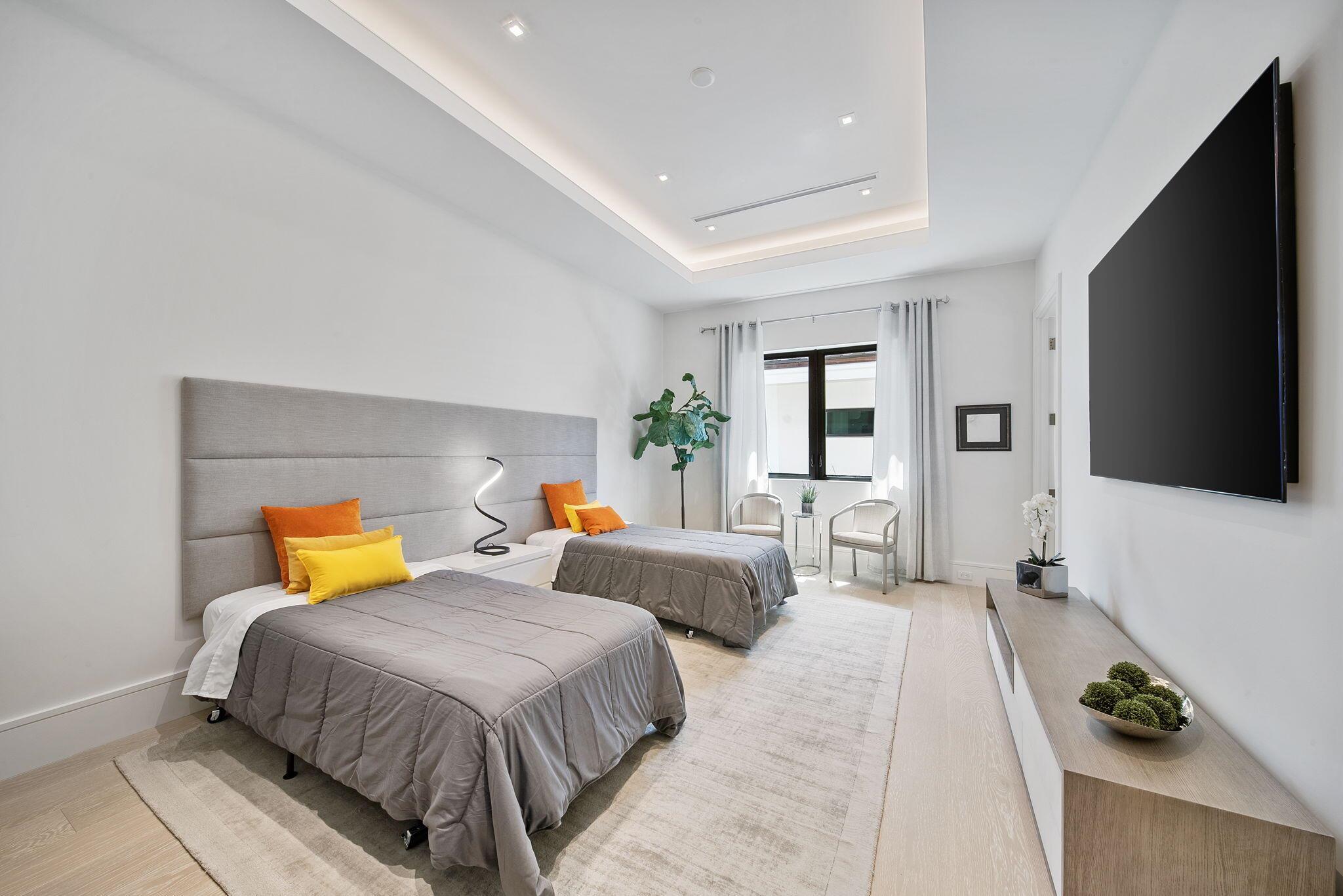 LOXAHATCHEE CLUB - Residential