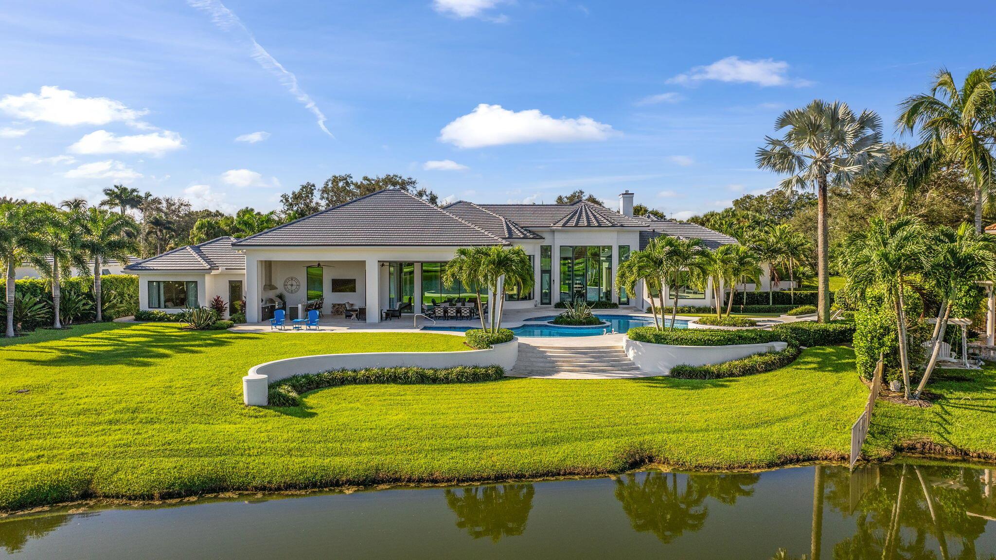 LOXAHATCHEE CLUB - Residential
