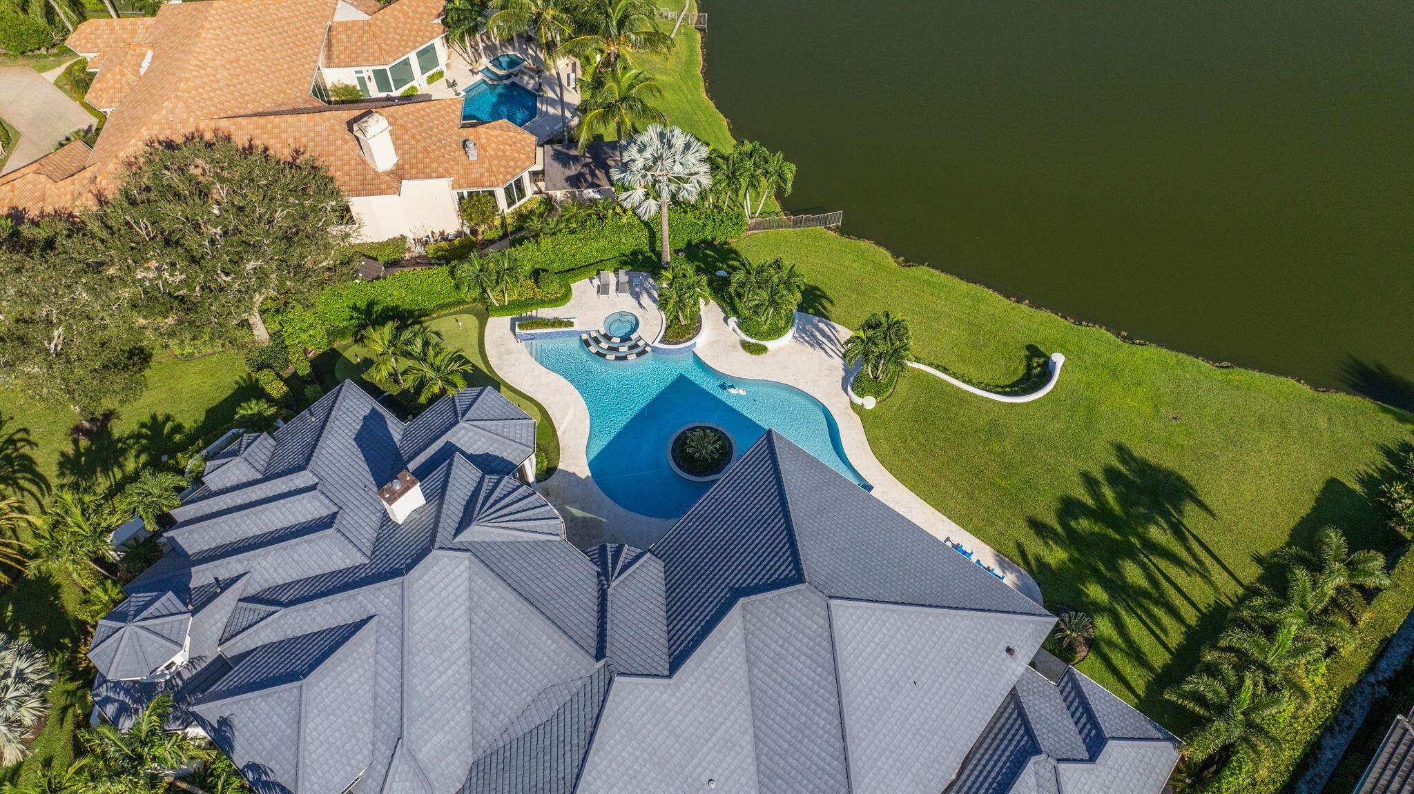 LOXAHATCHEE CLUB - Residential