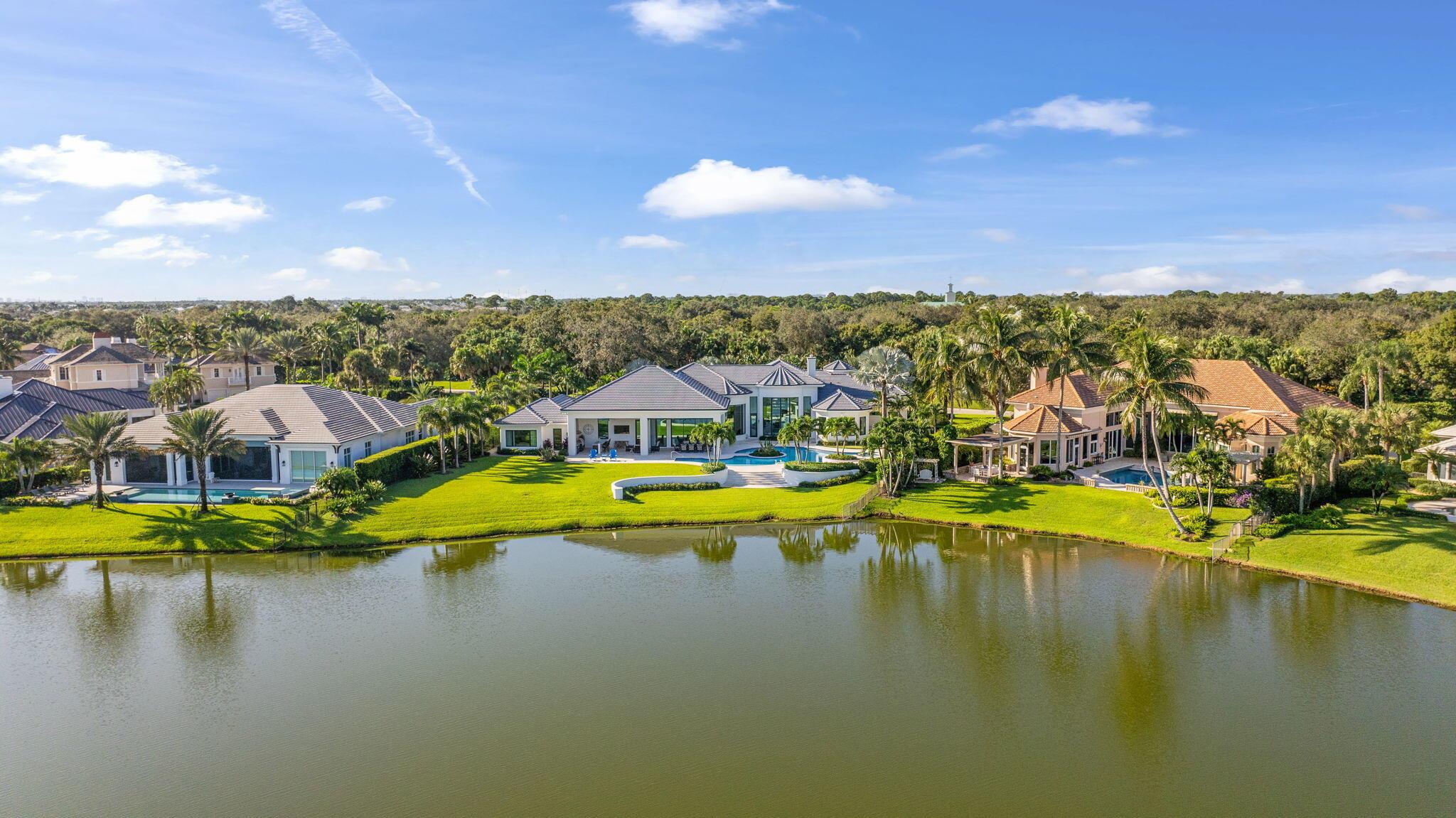 LOXAHATCHEE CLUB - Residential