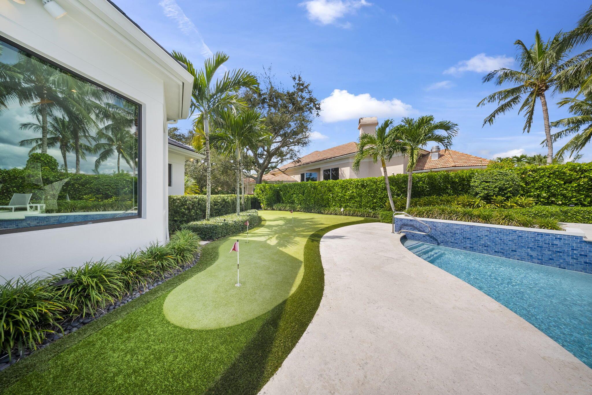 LOXAHATCHEE CLUB - Residential