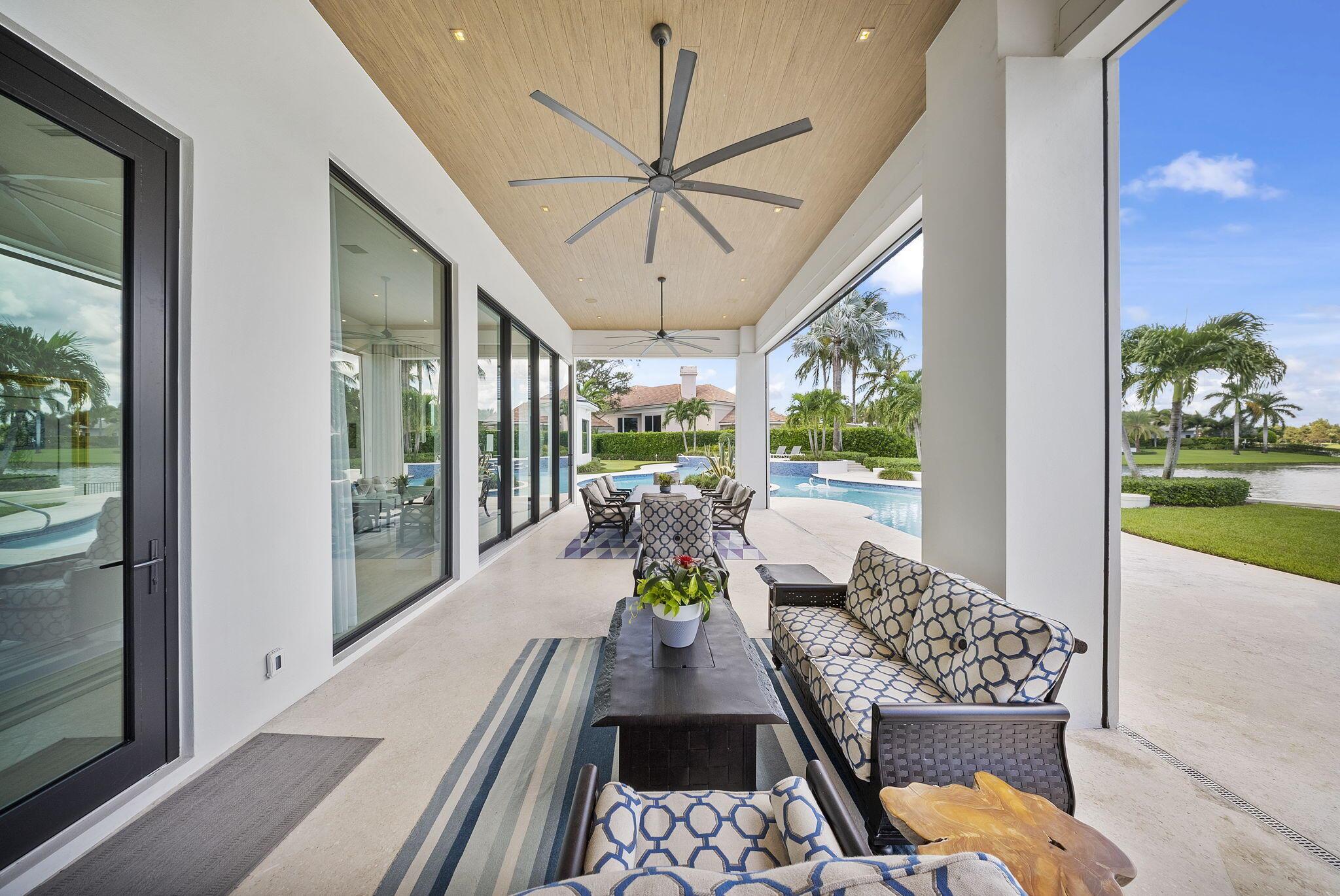 LOXAHATCHEE CLUB - Residential