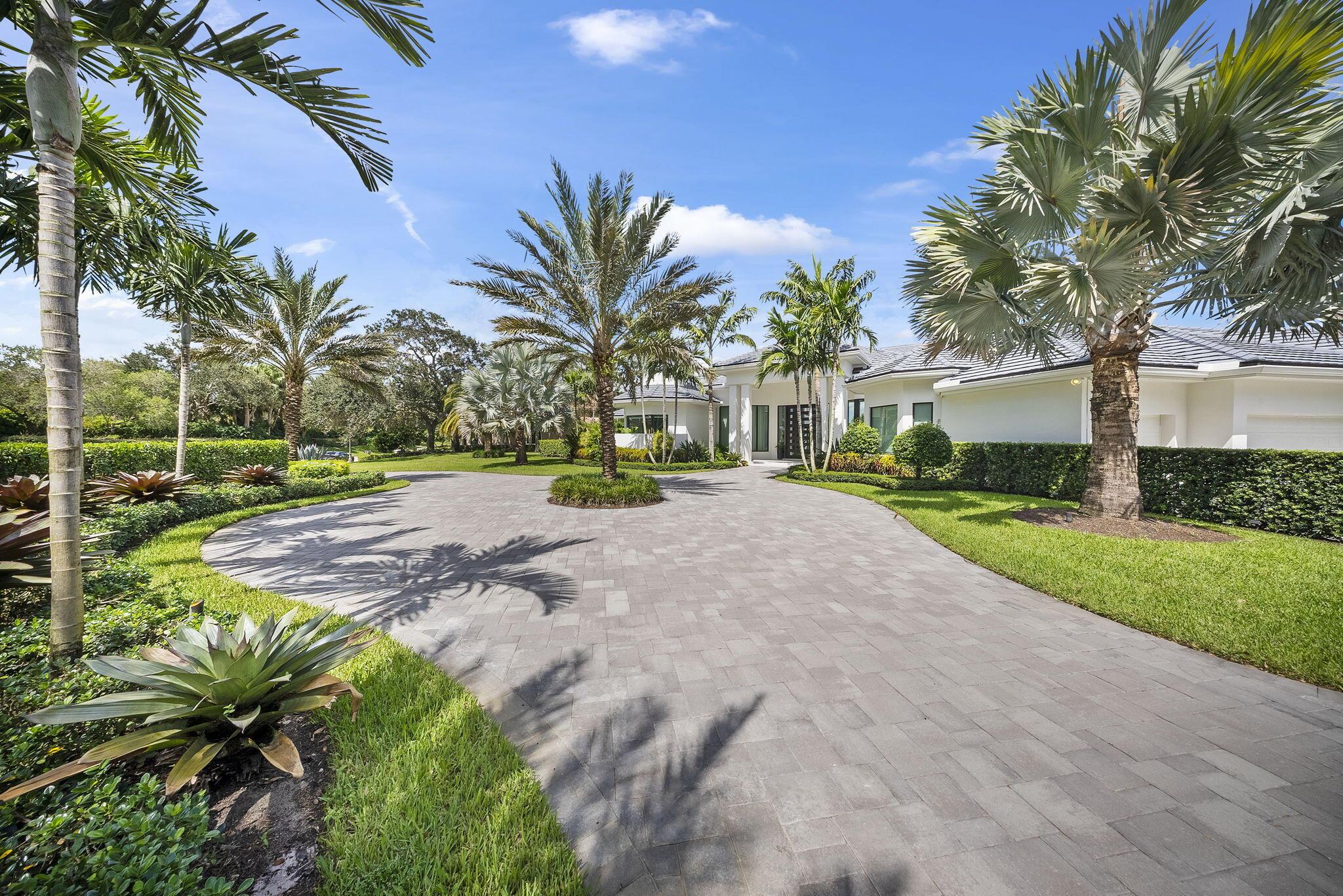 LOXAHATCHEE CLUB - Residential