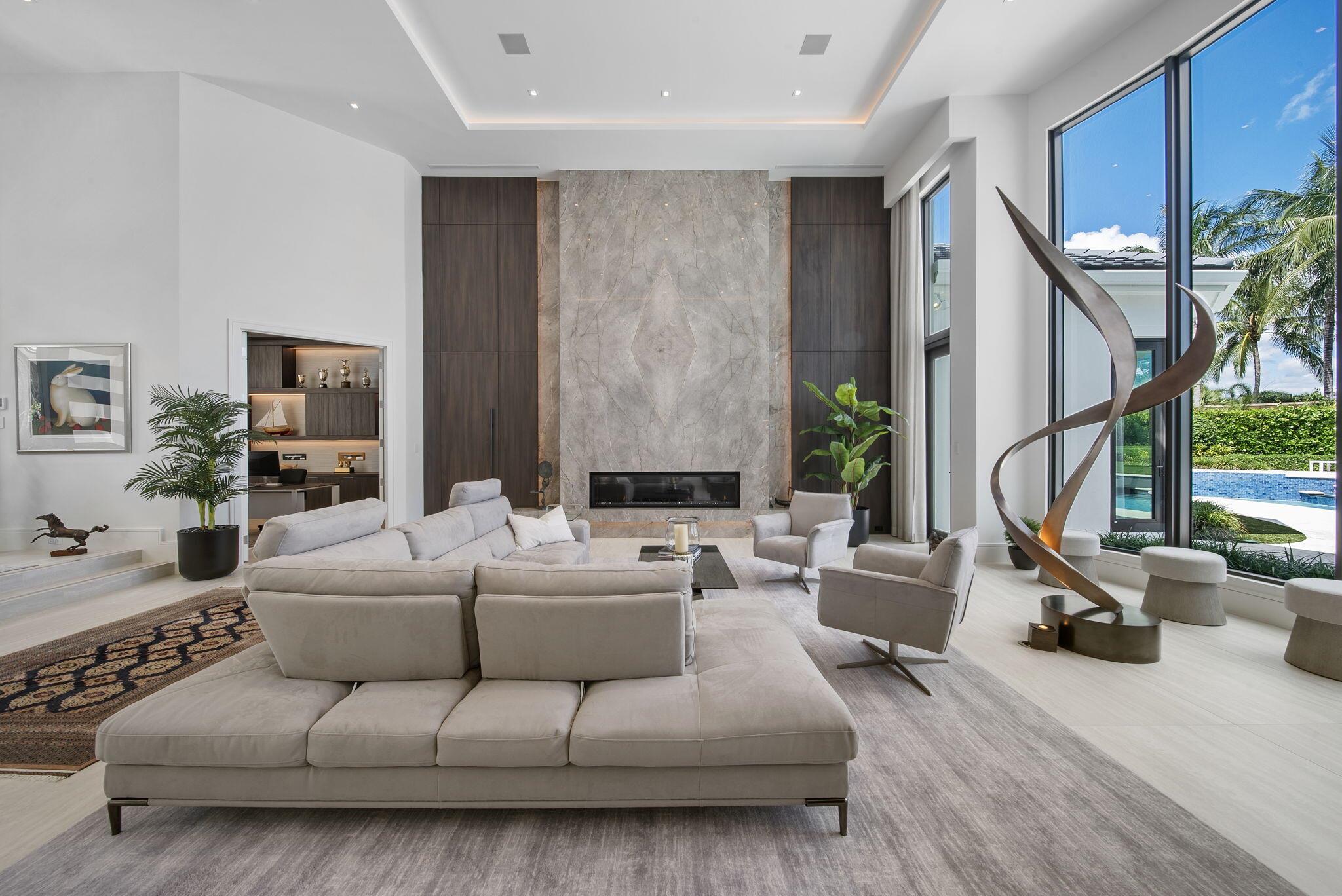 LOXAHATCHEE CLUB - Residential