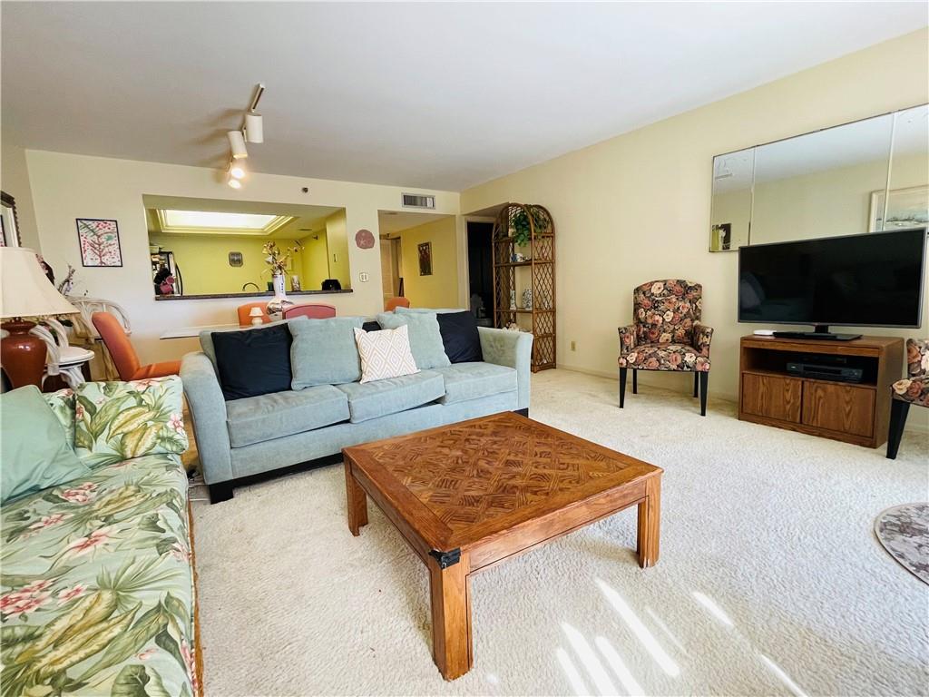 Voyager Condo - Residential Lease
