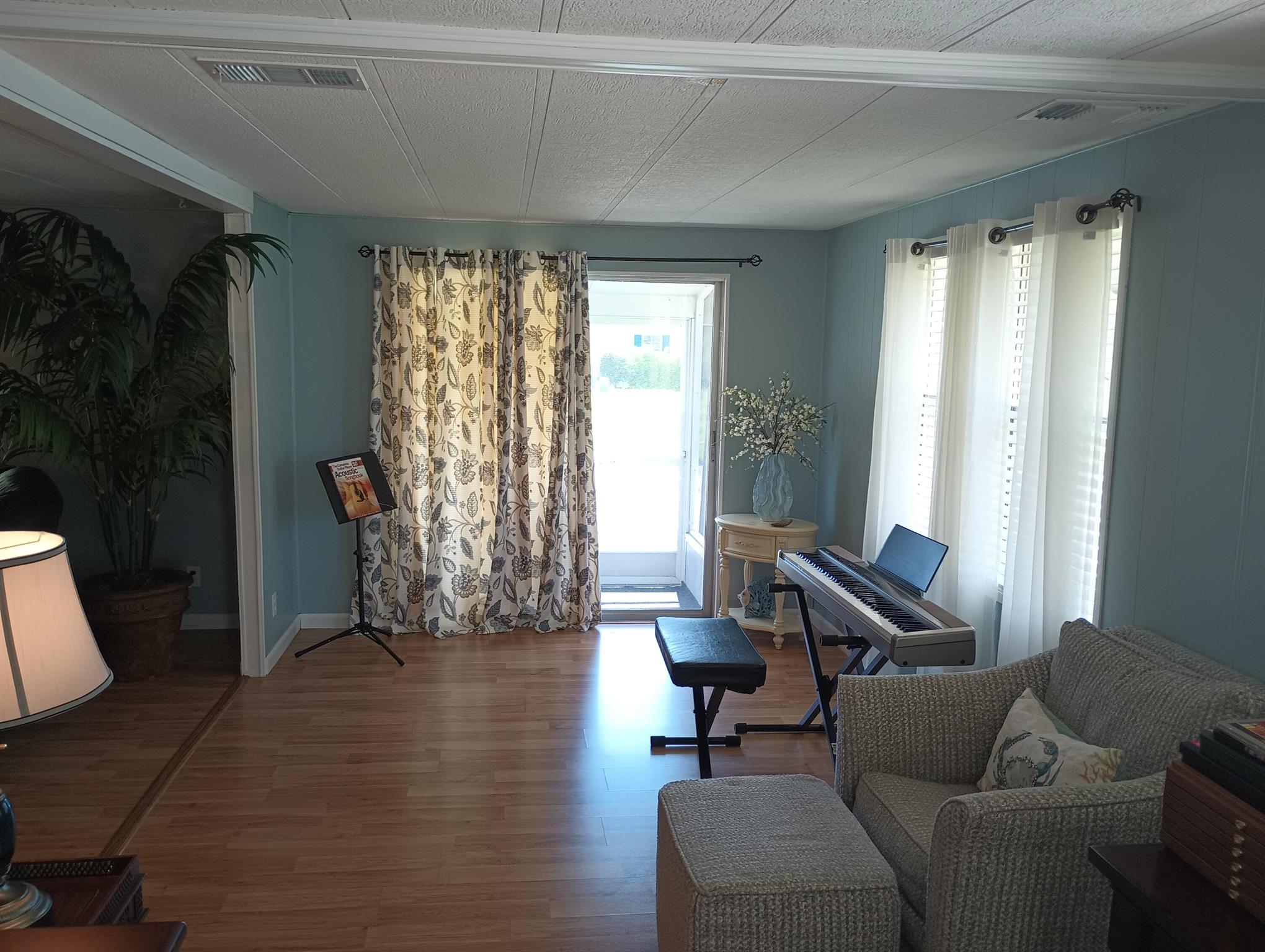 PINELAKE VILLAGE - Residential