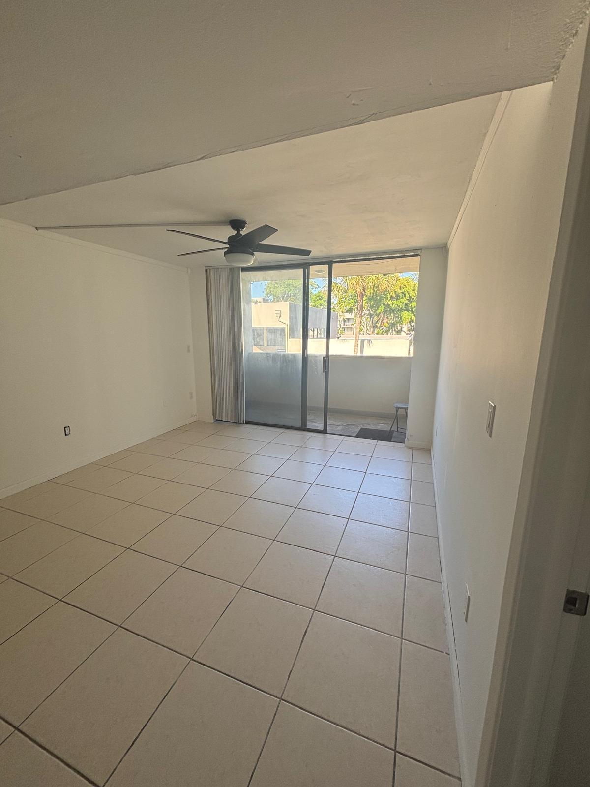 PEPPERMILL KENDALE LKS W CONDO - Residential Lease