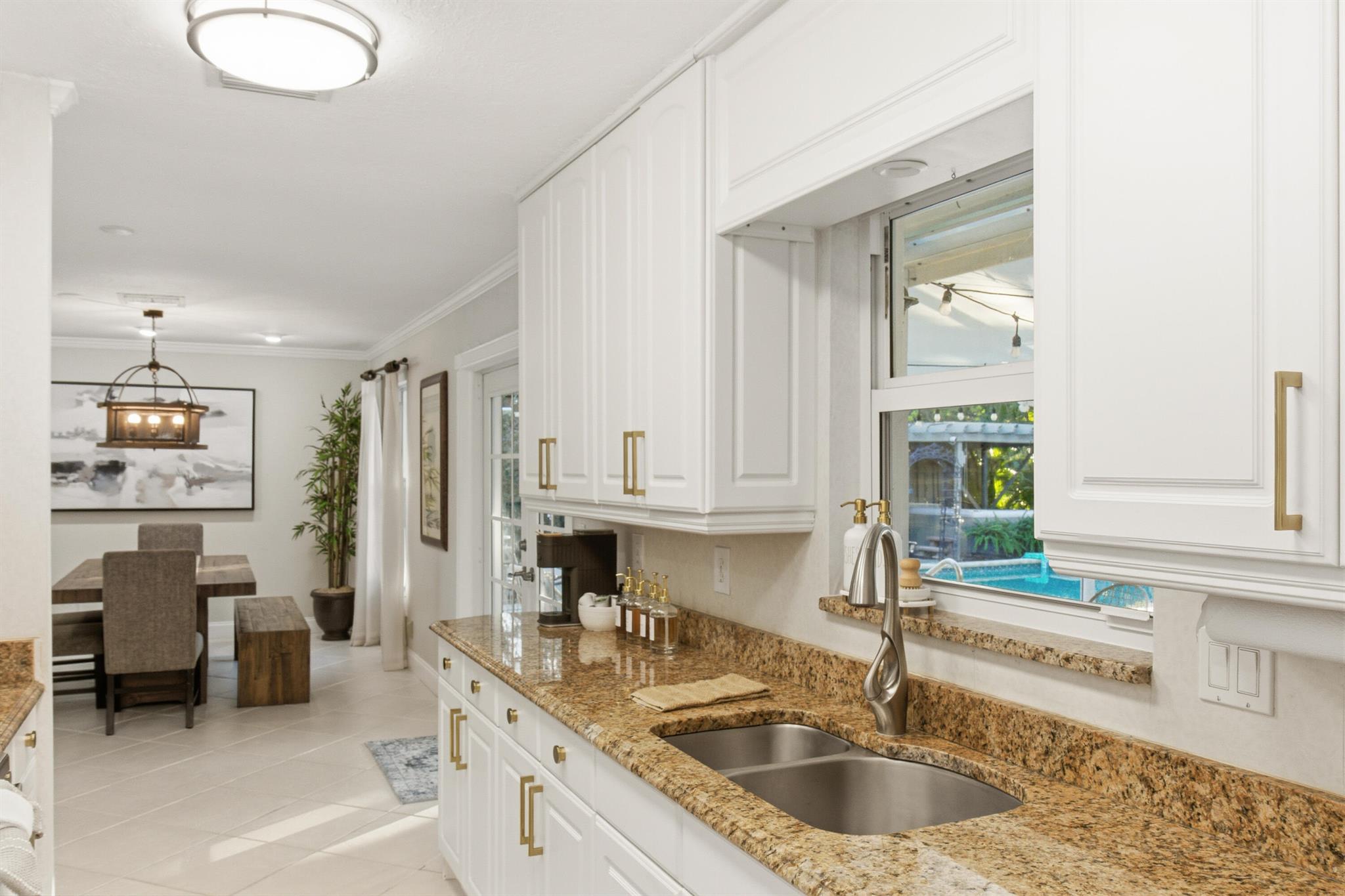 MEADOW PARK 3 - Residential Lease