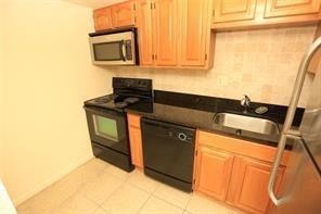 ALEXANDER Place Condo - Residential Lease