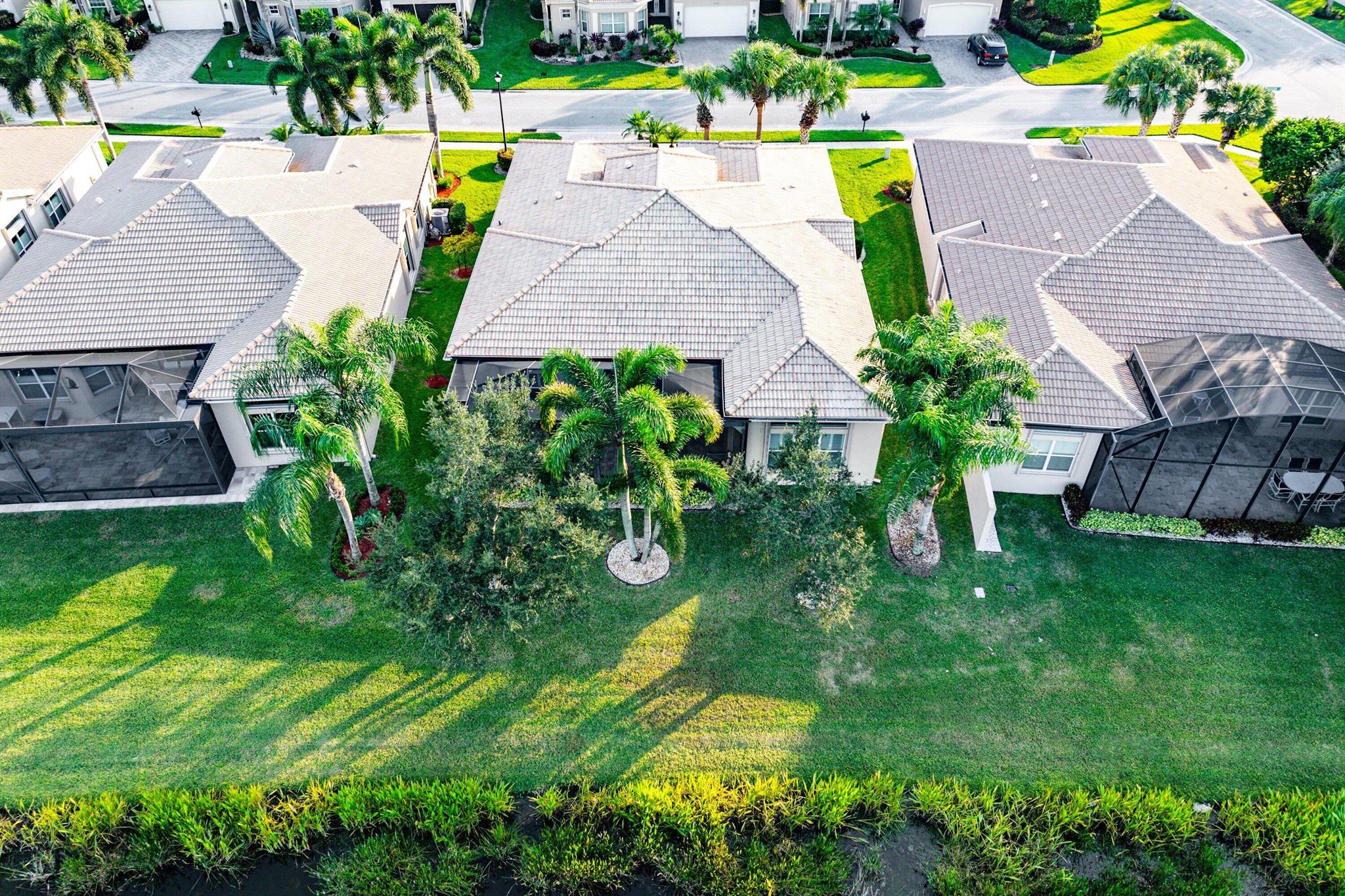 VALENCIA RESERVE - Residential