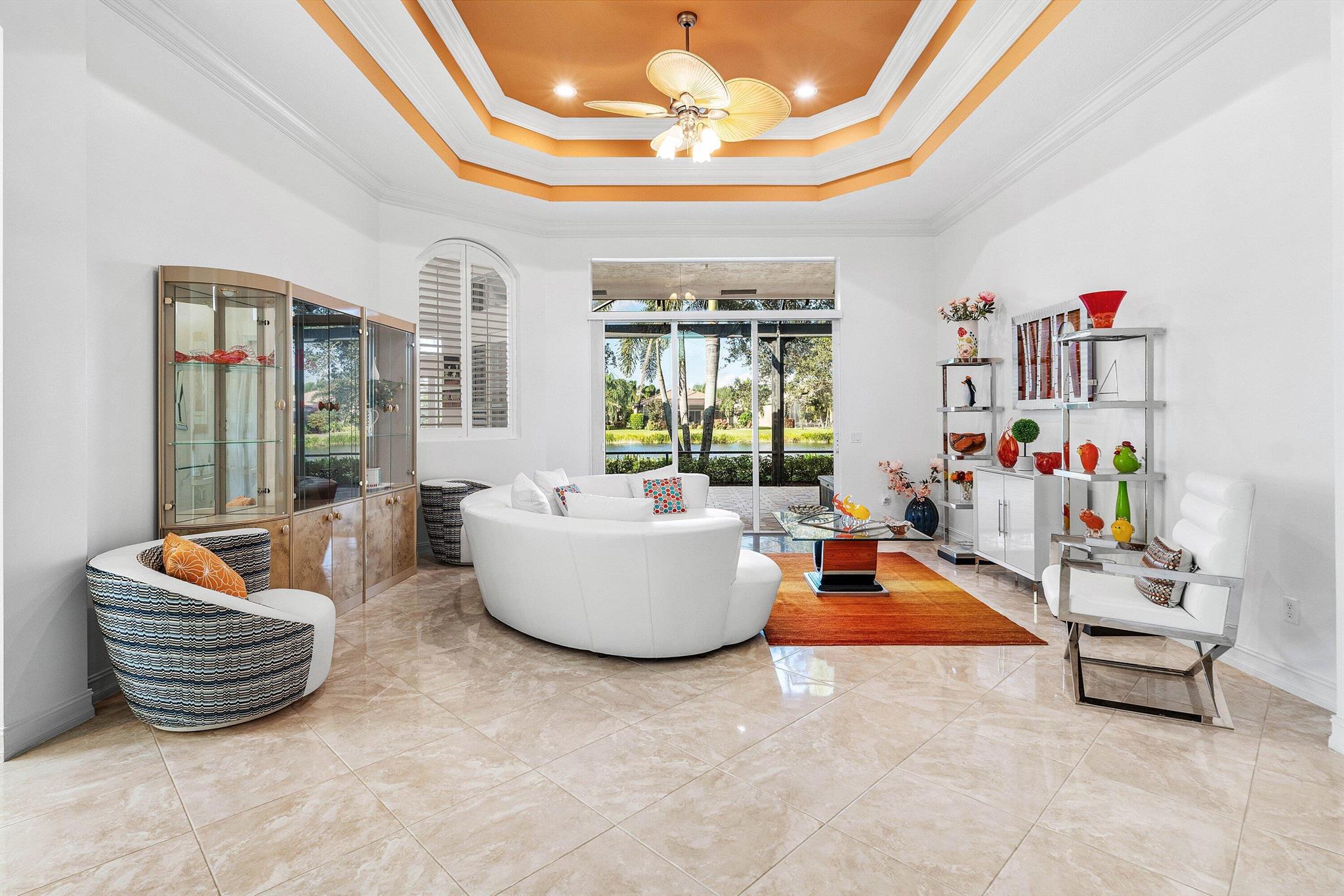 VALENCIA RESERVE - Residential