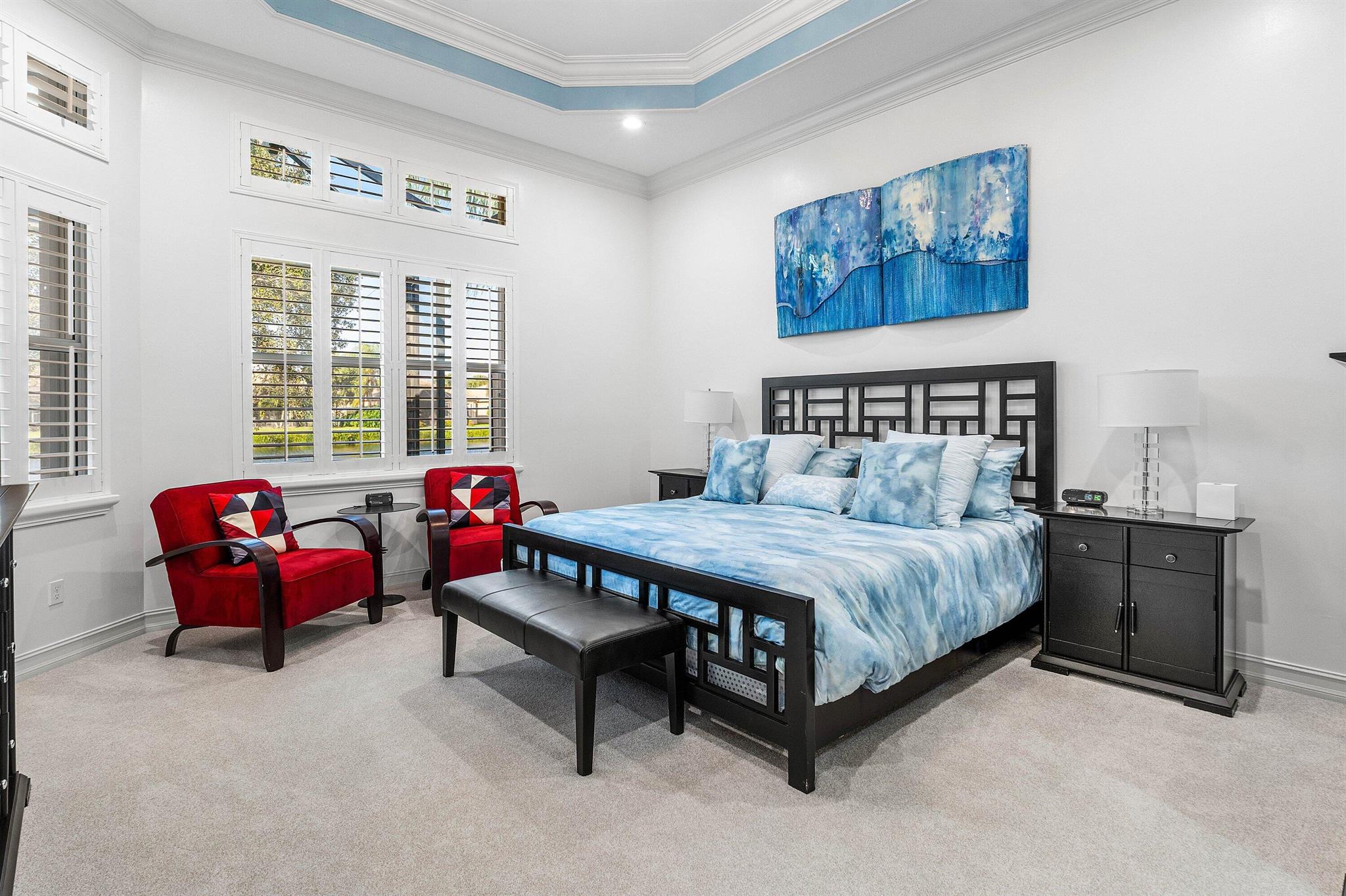 VALENCIA RESERVE - Residential