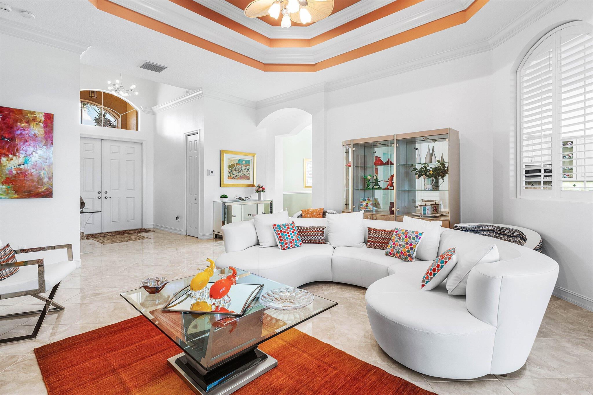 VALENCIA RESERVE - Residential