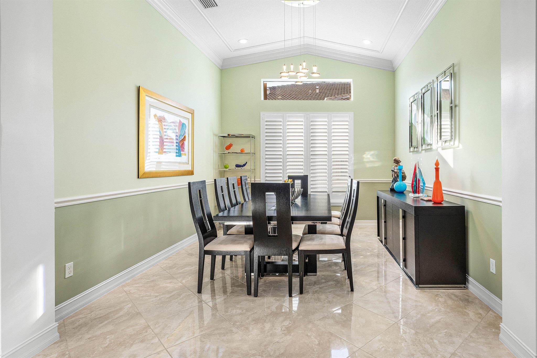 VALENCIA RESERVE - Residential