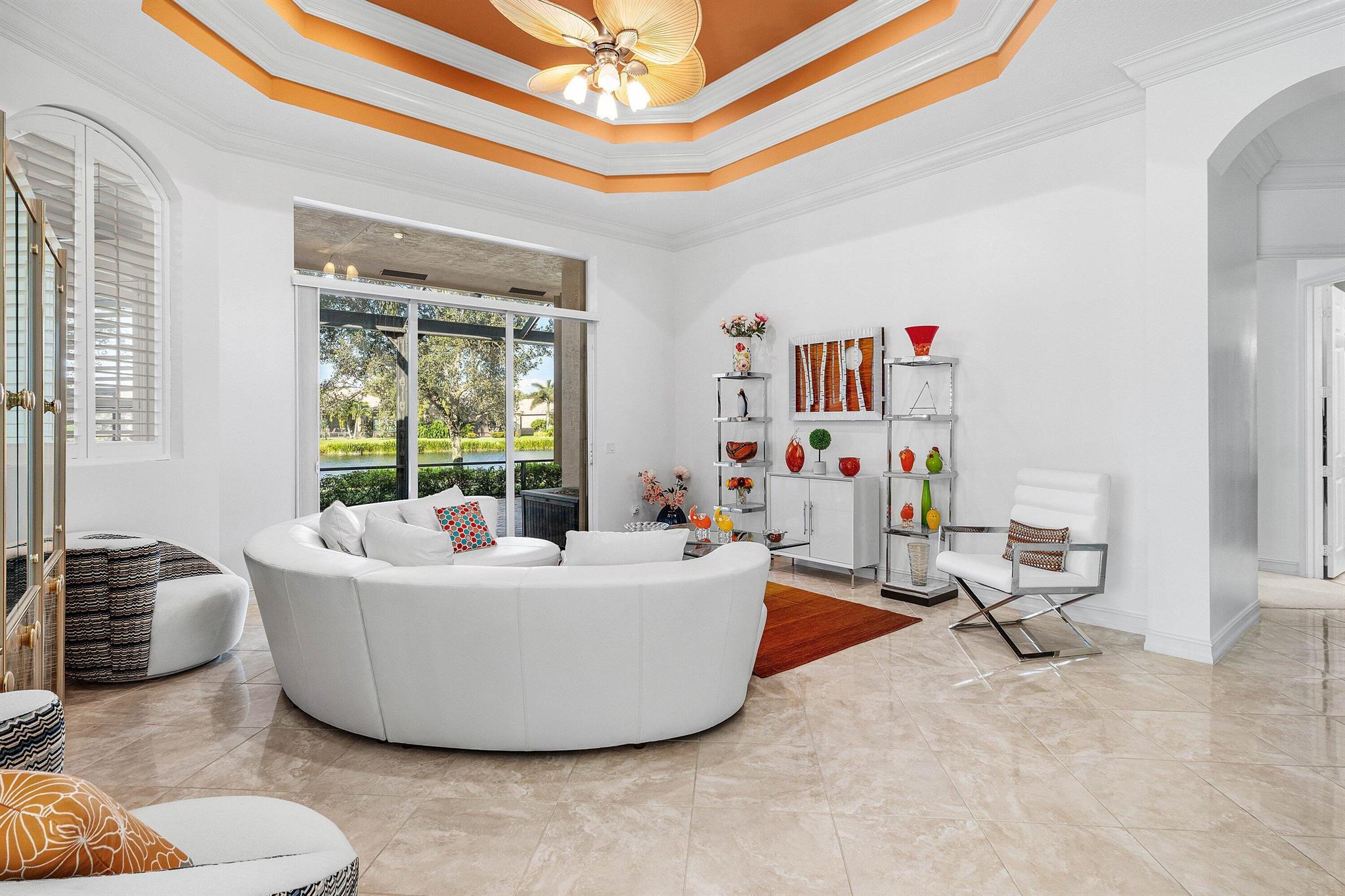 VALENCIA RESERVE - Residential