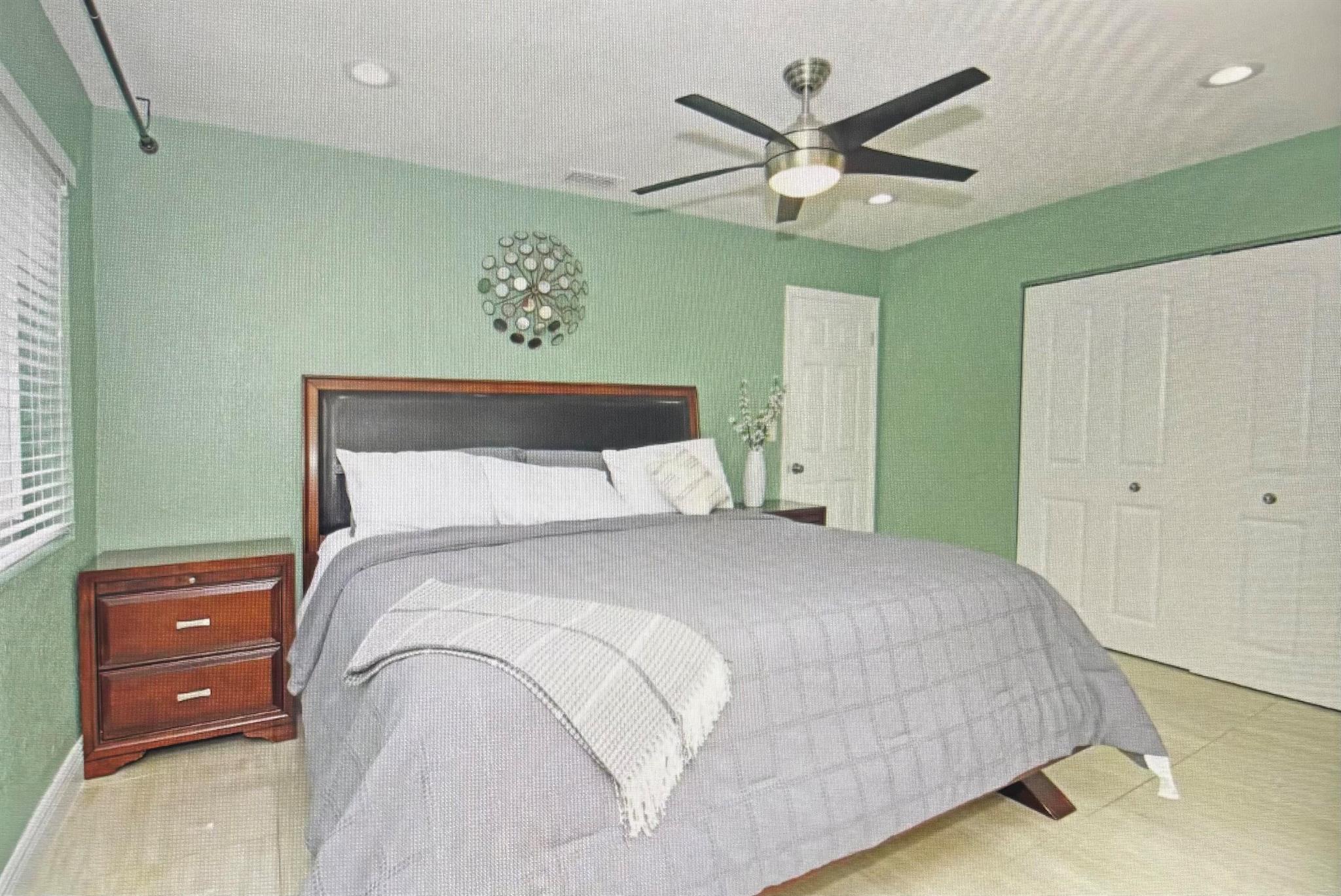 PALM SPRINGS VILLAGE 5 - Residential