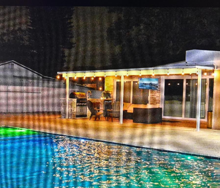 PALM SPRINGS VILLAGE 5 - Residential