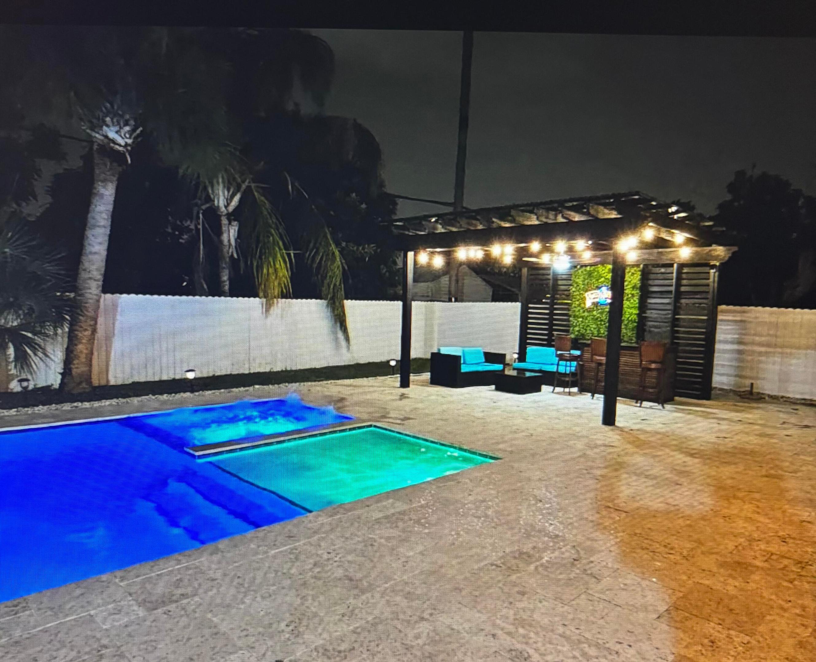 PALM SPRINGS VILLAGE 5 - Residential