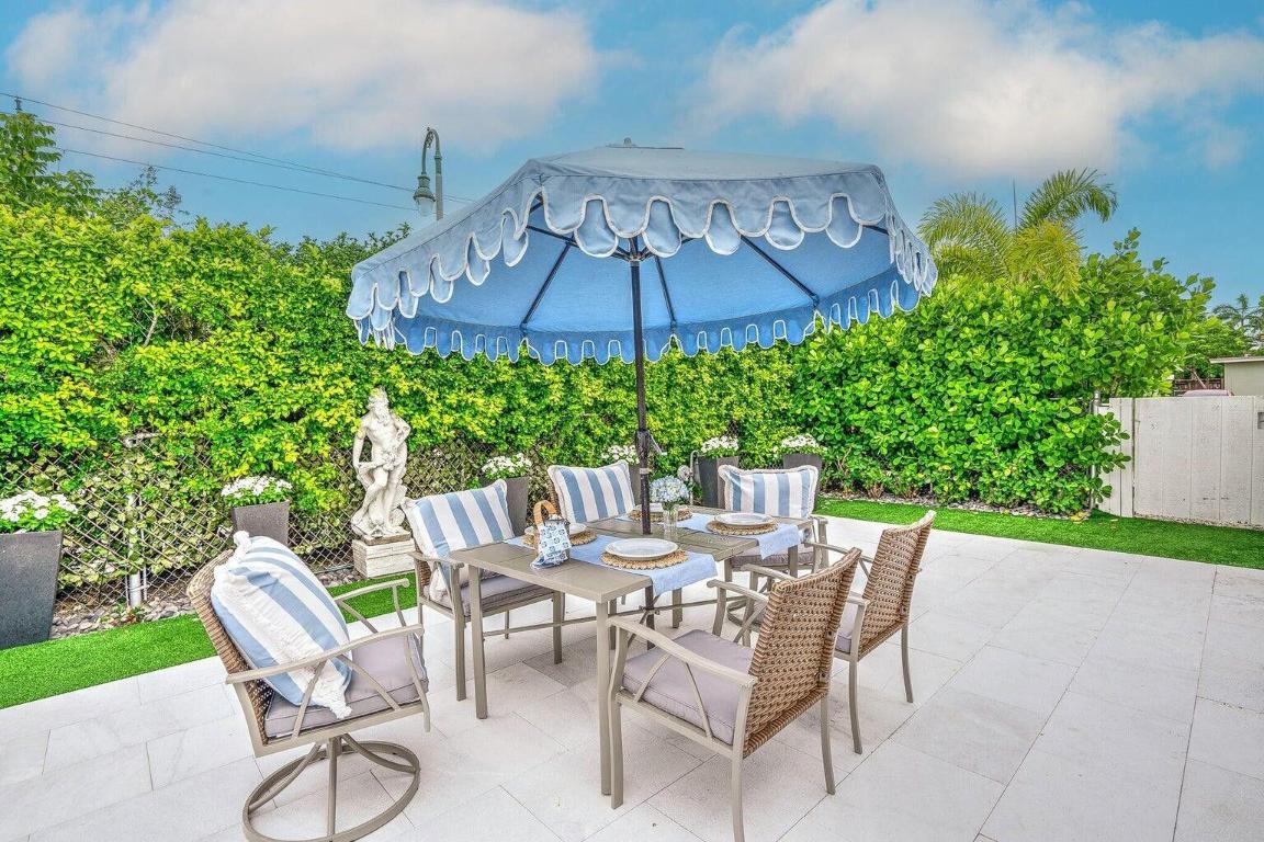 ELWA PLACE - Residential Lease