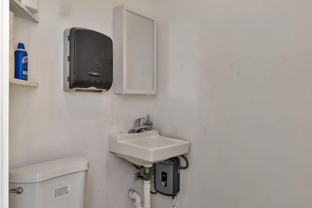 Photo of 1110 N G Street #C, Lake Worth Beach, FL (MLS # R10975481)