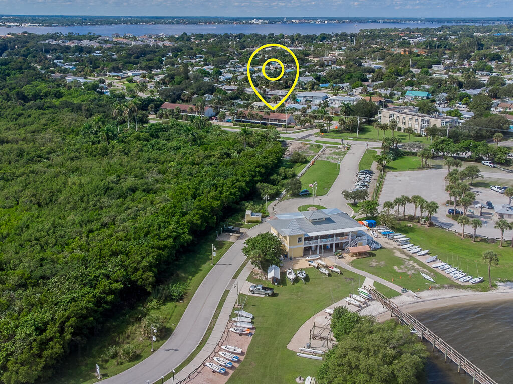 INDIAN RIVER VILLAS A CONDO PHASE II - Residential Lease