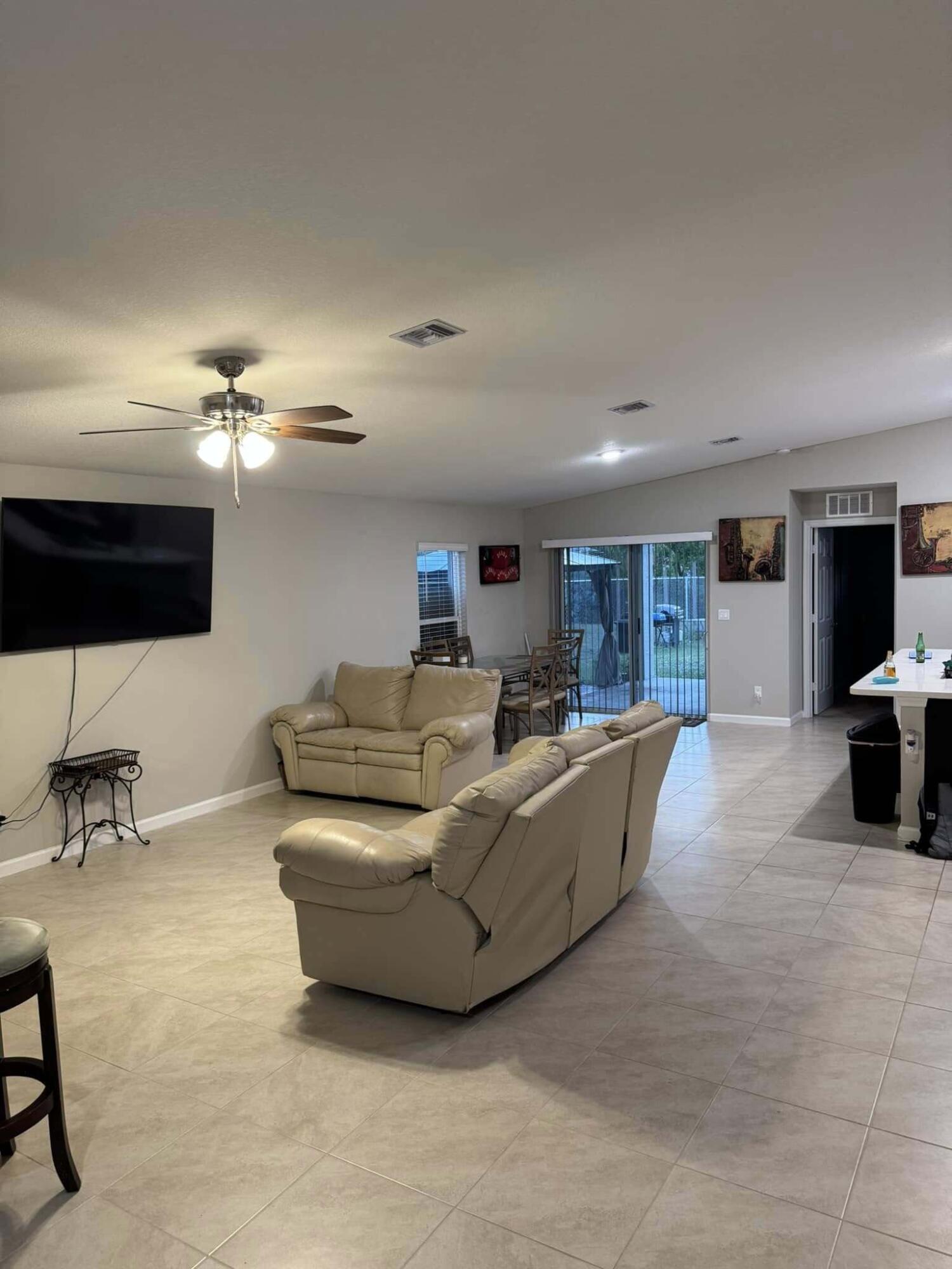 PORT ST LUCIE SECTION 25 - Residential