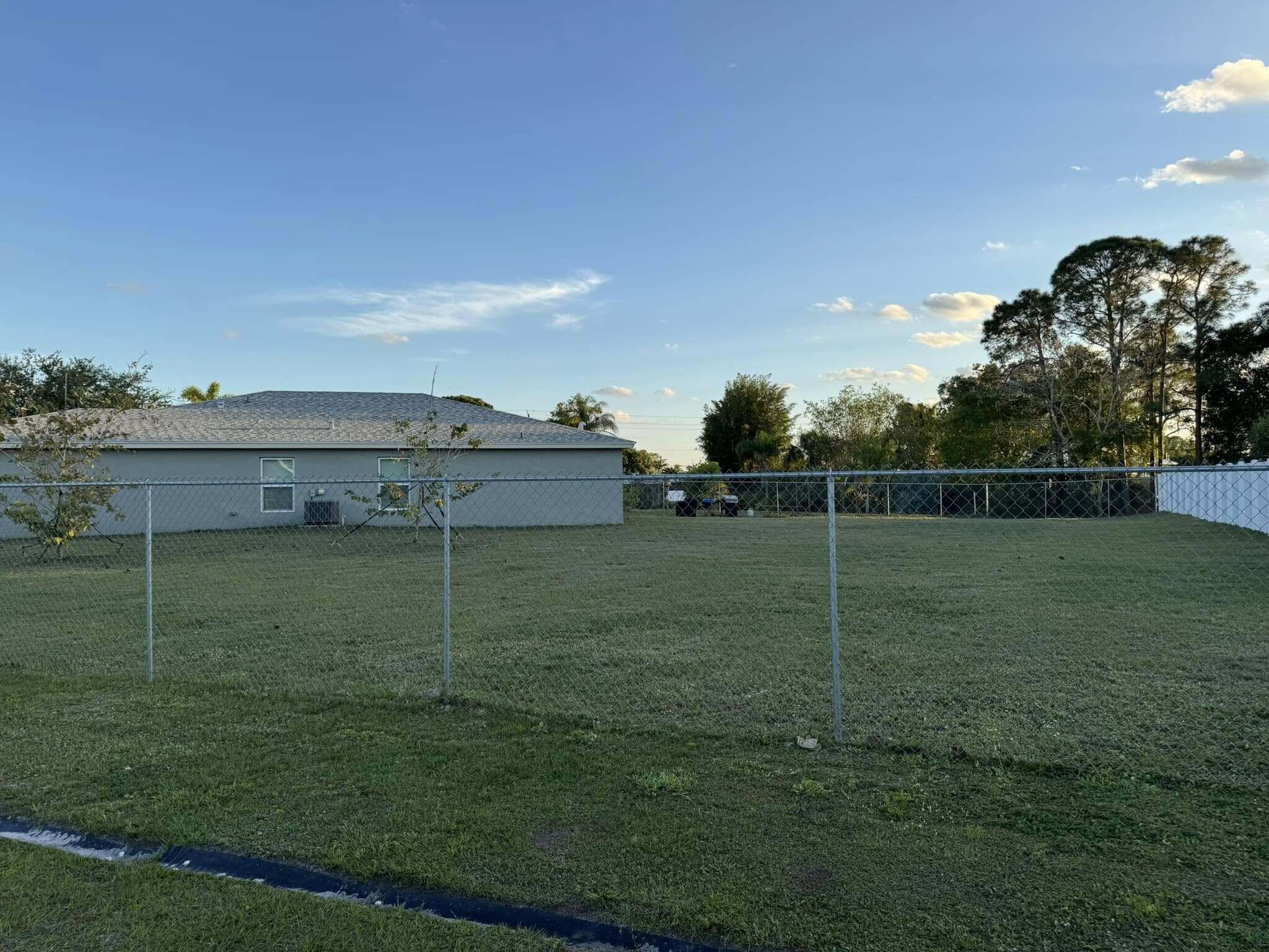 PORT ST LUCIE SECTION 25 - Residential