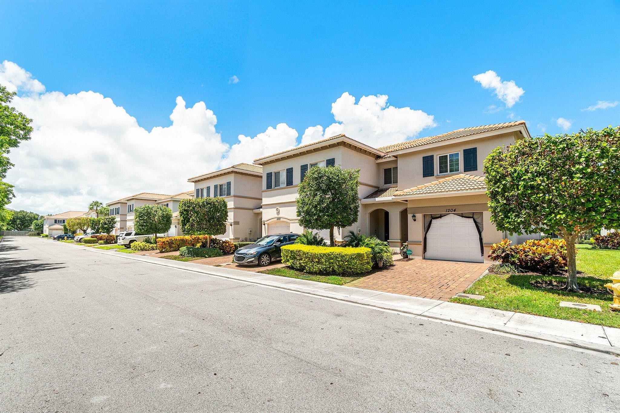 WATERVILLE - Residential