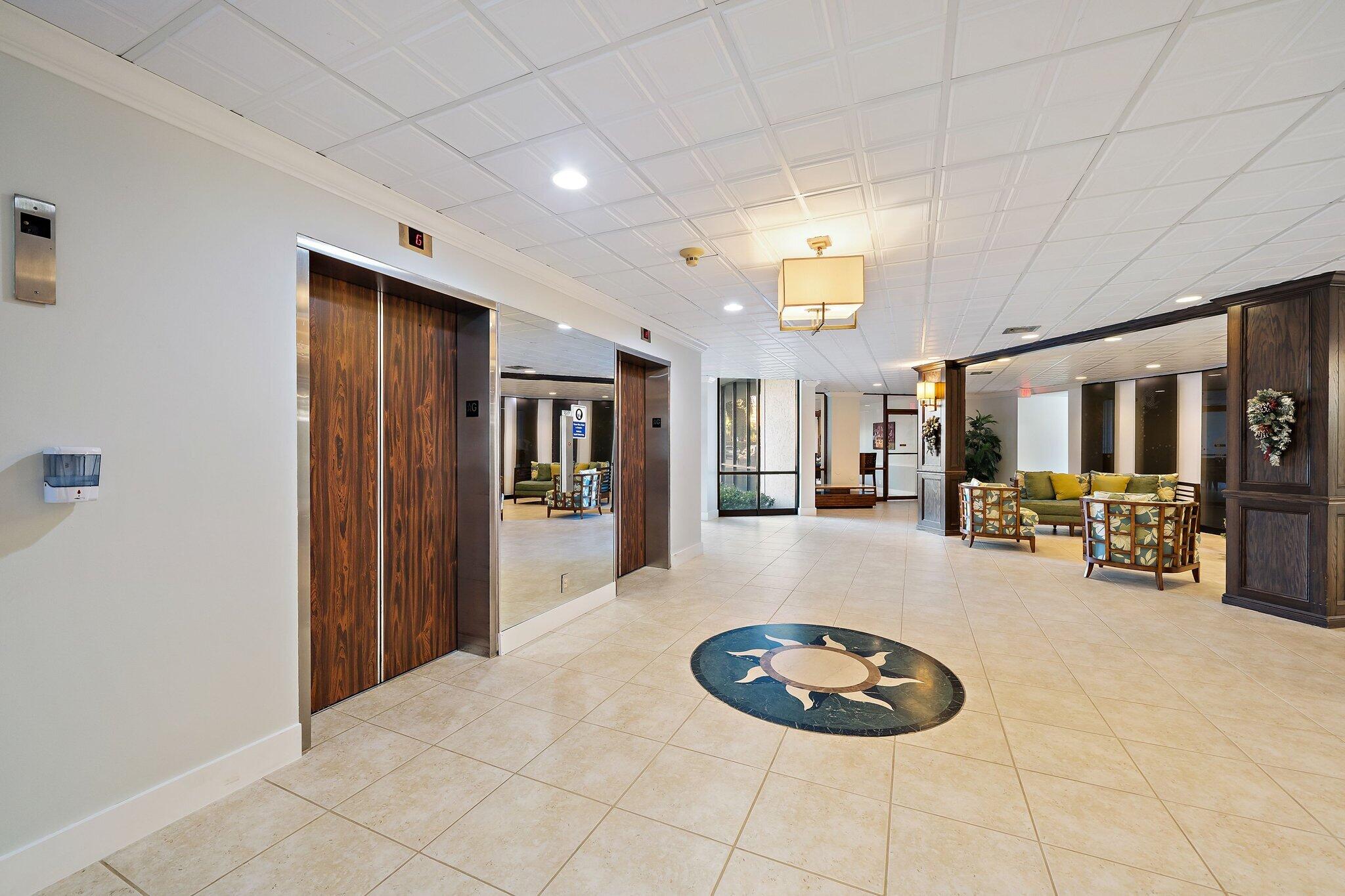 GEMINI CONDO - Residential