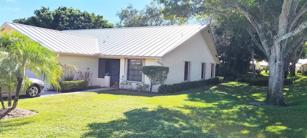 Photo of 7816 SE Sugar Sand Circle, Hobe Sound, FL 33455 (MLS # R10842604)