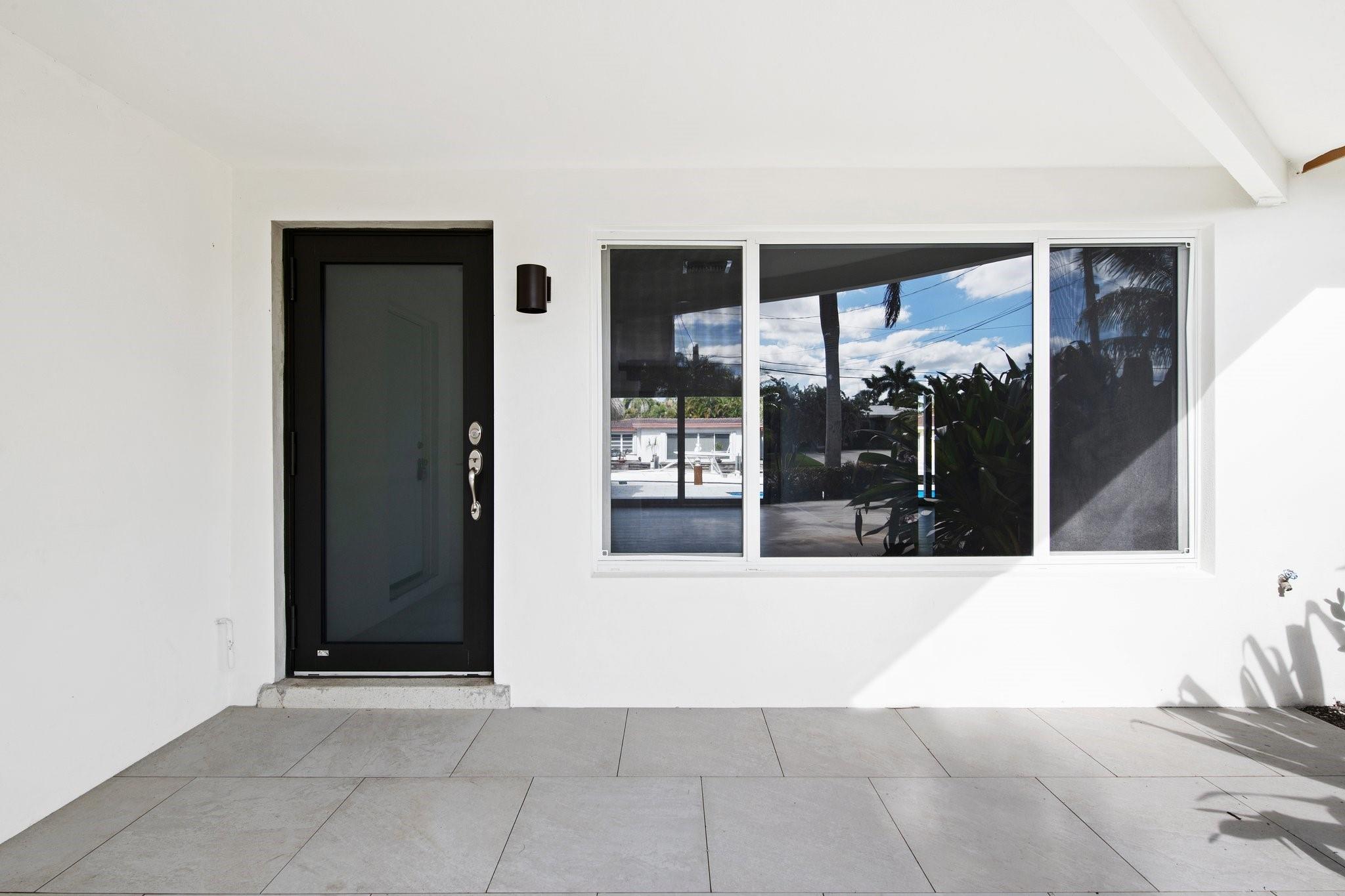 201 SE 12th St