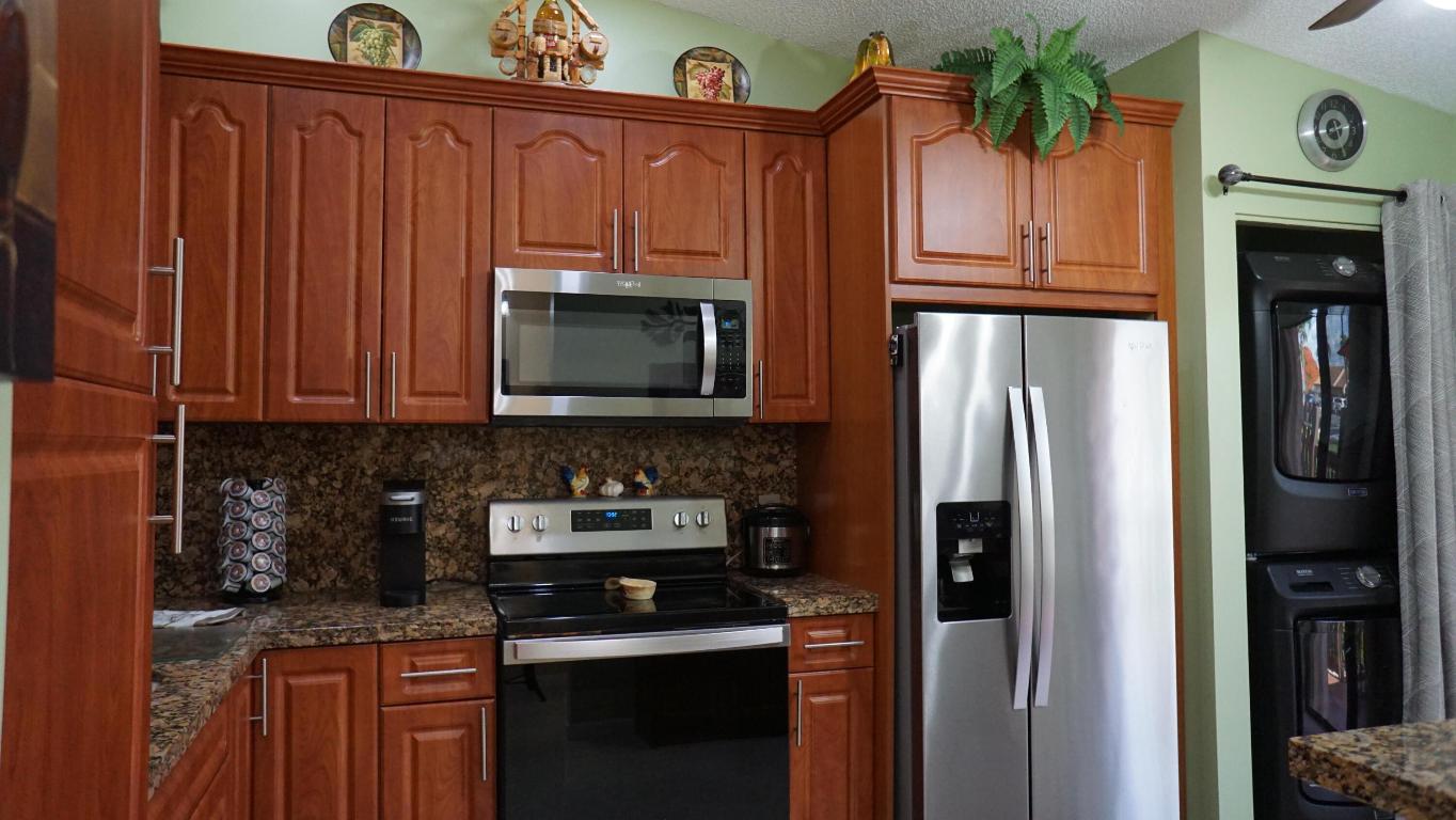 PINE RIDGE NORTH VILLAGE IV CONDO - Residential