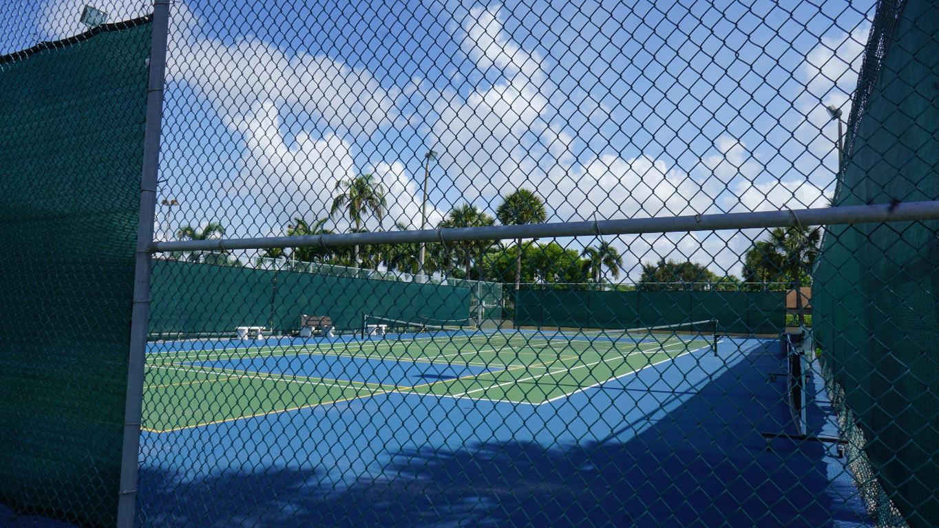 PINE RIDGE NORTH VILLAGE IV CONDO - Residential