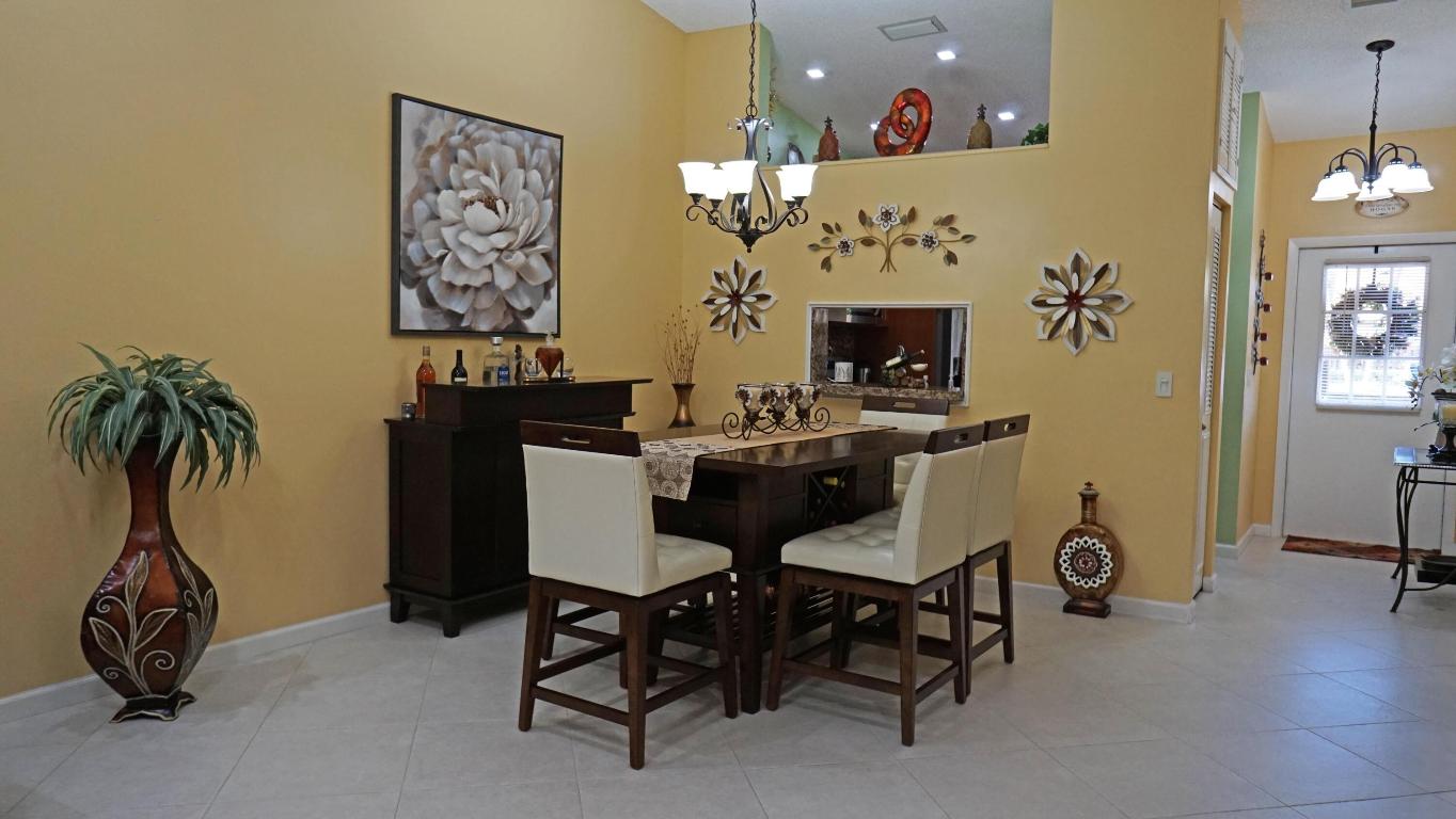 PINE RIDGE NORTH VILLAGE IV CONDO - Residential