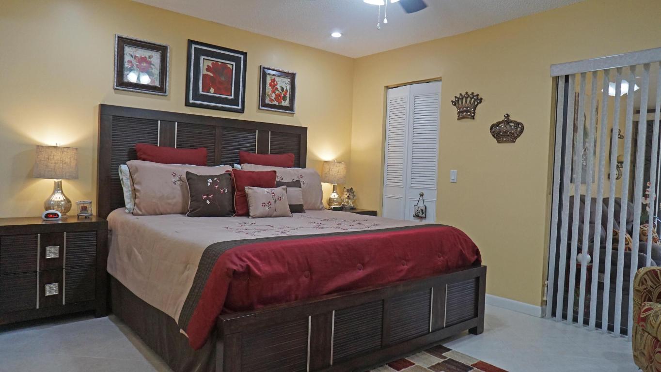 PINE RIDGE NORTH VILLAGE IV CONDO - Residential